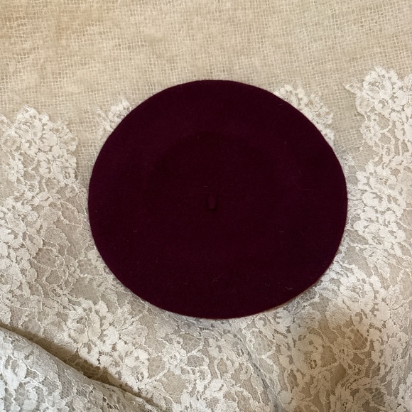 Basque wool Beret - Picture 2 of 2